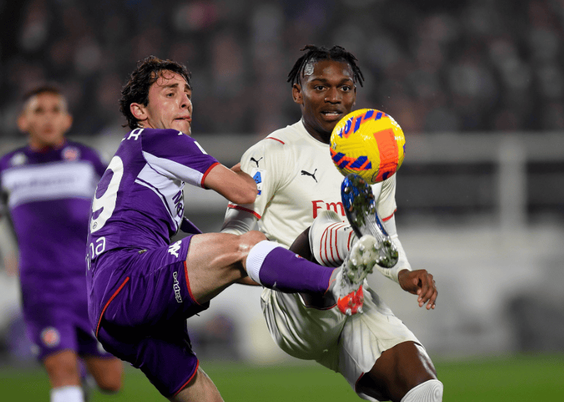 包含佛罗伦萨主场击败桑普多利亚，豪取三分的词条